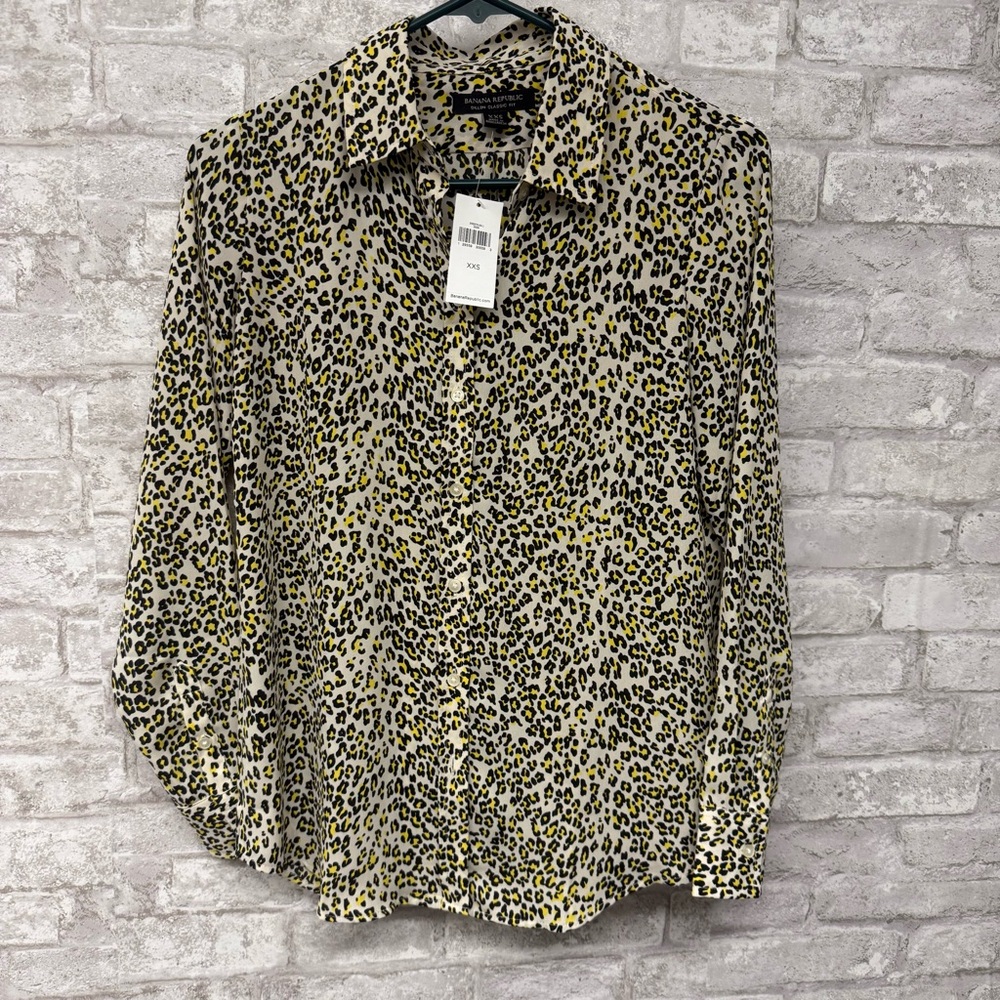 Banana Republic Cheetah Print Button Down Shirt Women’s XXS NWT Yellow Black Tan